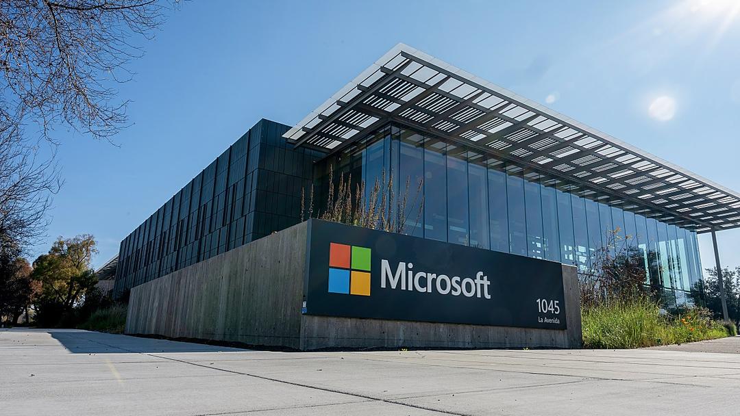 Meta, Microsoft Lead Tech Layoffs Amid AI Surge
