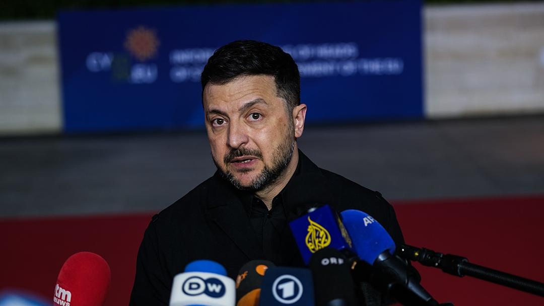 Ukrainian Media Publishes Tapes of Zelenskyy Associates in Corruption Sting