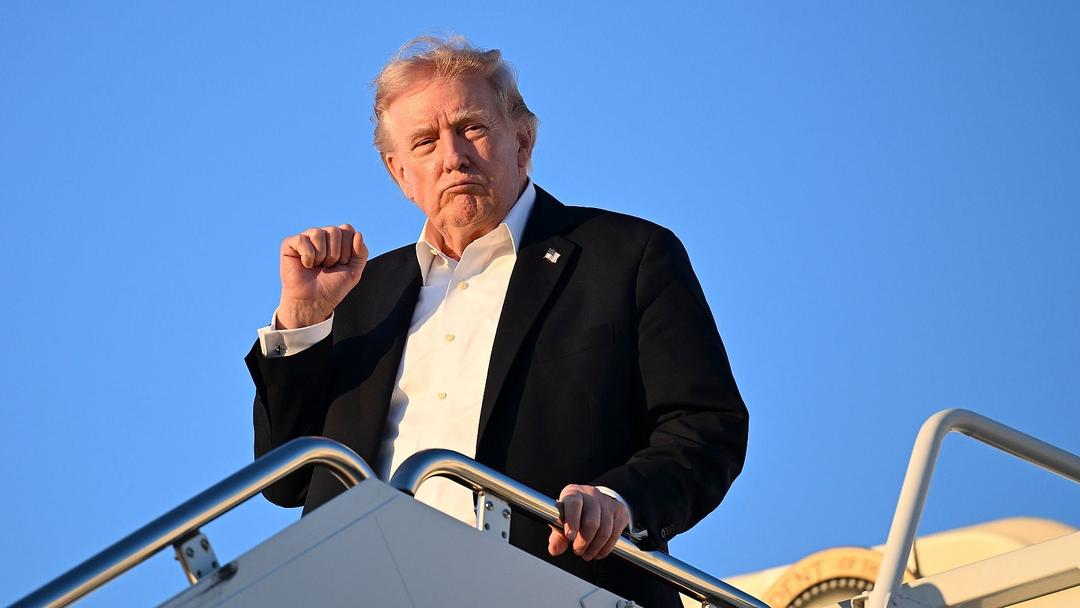 Trump Pauses 'Project Freedom' Claiming Iran Deal Talks