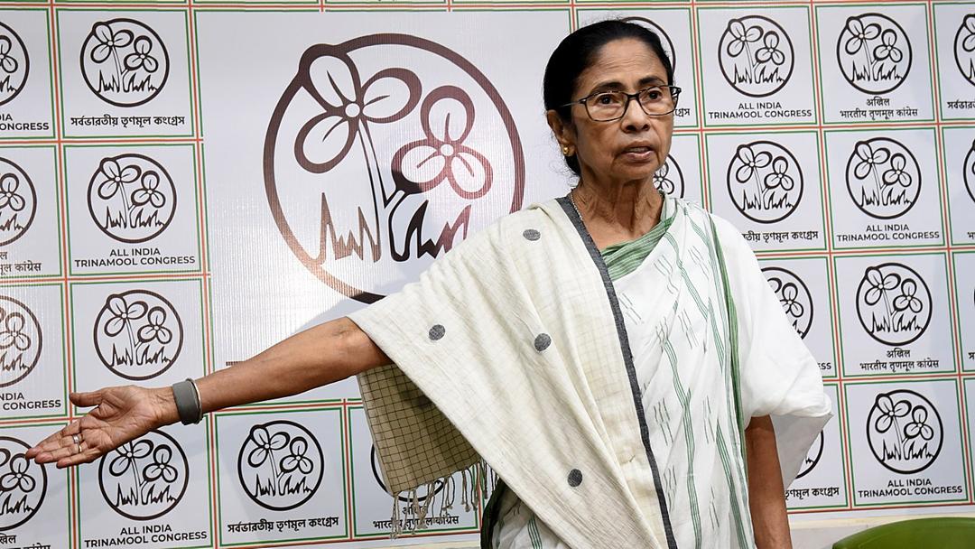 India: Chief Minister Refuses to Resign After Losing Election