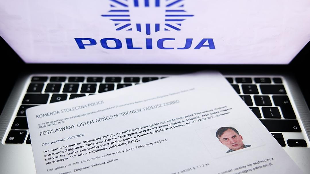 Trump Grants Visa to Polish Fugitive