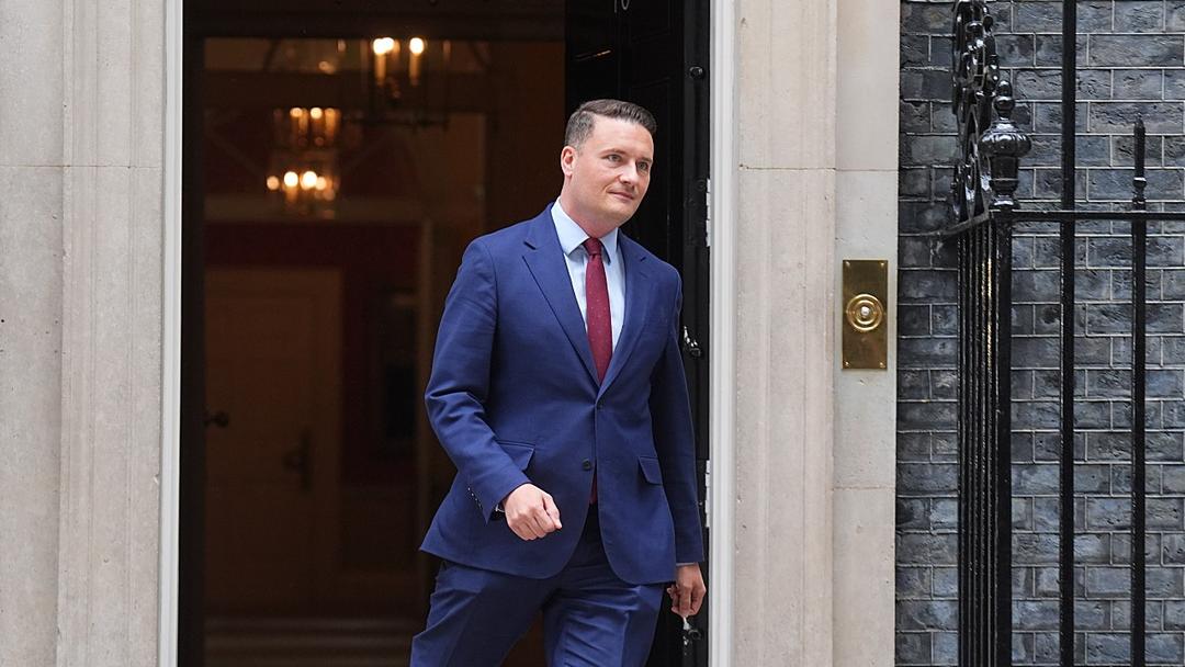 UK: Streeting to Launch Leadership Bid as Charles III Delivers King's Speech