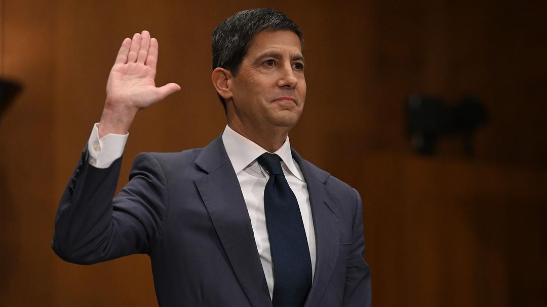 Senate Confirms Warsh as Fed Chair in 54-45 Vote