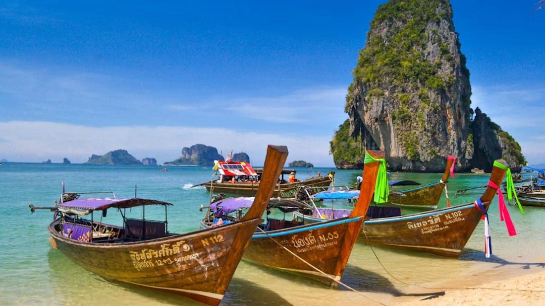 Thailand Cuts Visa-Free Stay From 60 to 30 Days