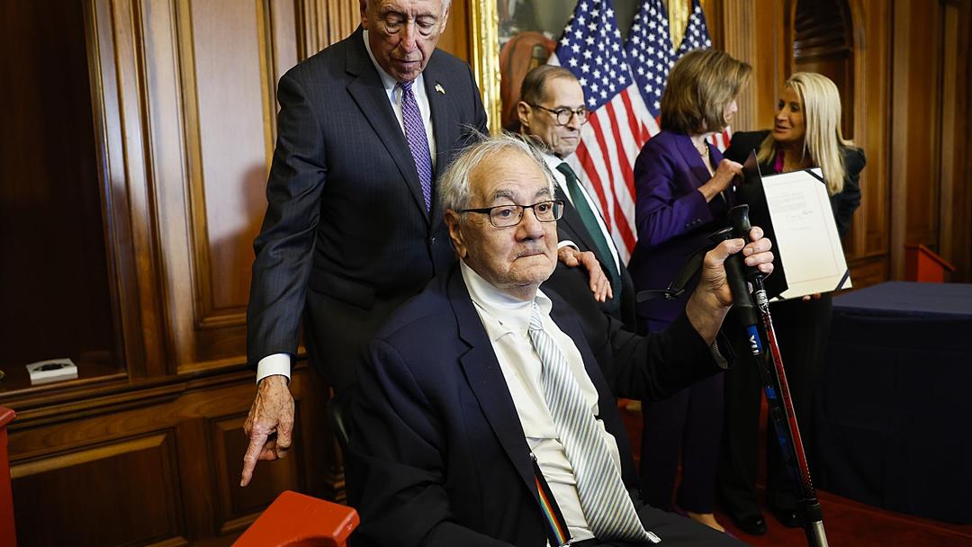 Former Representative Barney Frank Dies at 86