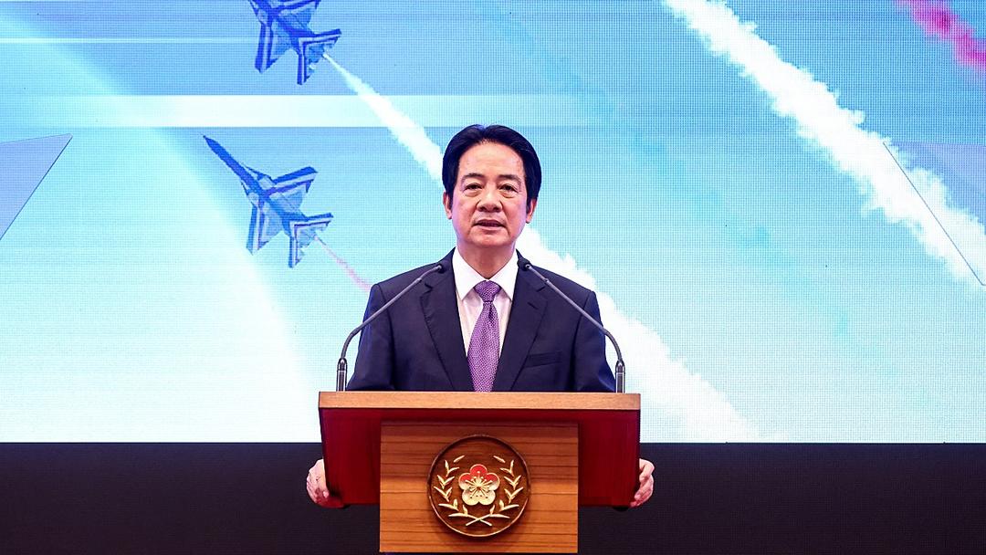 Trump Says He'll Speak with Taiwan's Lai Ahead of Possible $14B Arms Deal