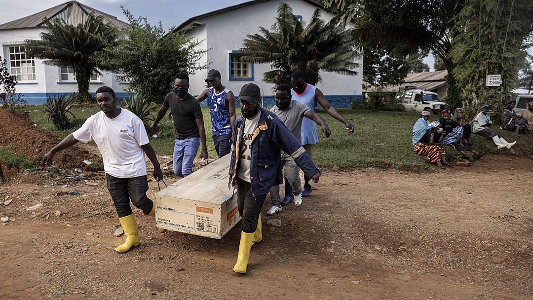 DR Congo: Residents Burn Ebola Treatment Center as Anger Grows