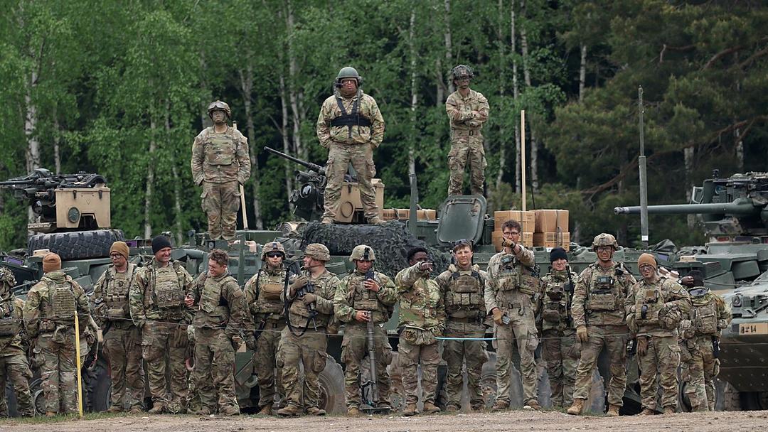 Trump Says US to Send 5,000 Troops to Poland
