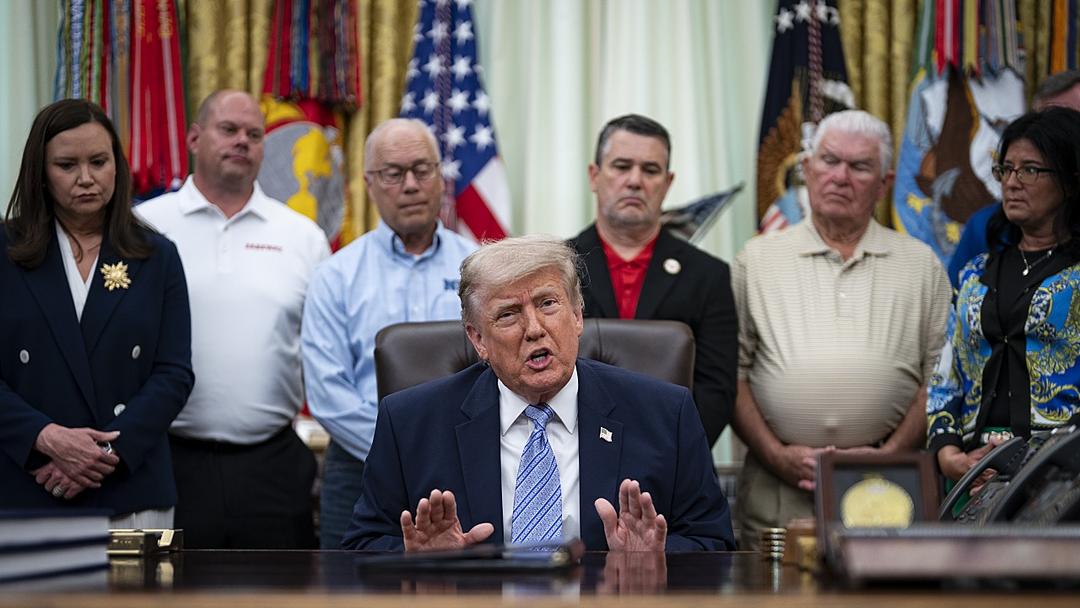 Trump Halts AI Executive Order Over China Concerns