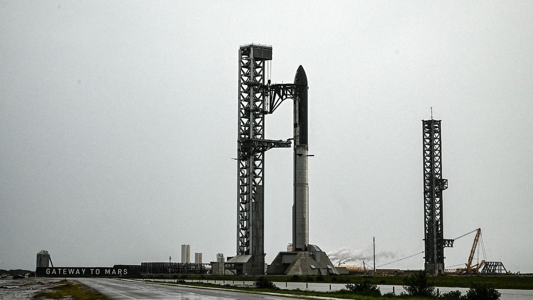 SpaceX Launches Starship Flight 12 After Technical Issues