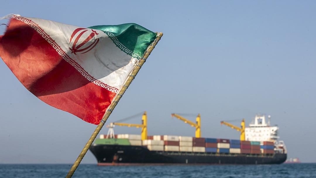 US Launches New Strikes on Iran as Talks Continue