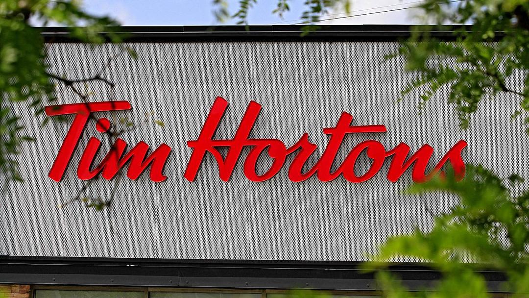 Tim Hortons to Hire 10,000 Canadians, Drops TFW Push