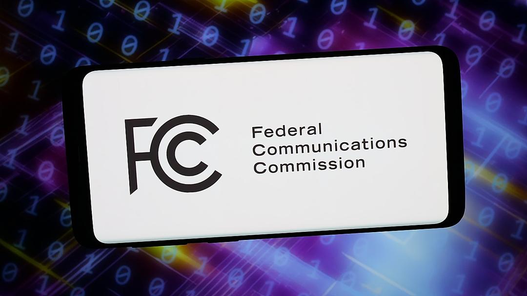 Supreme Court Backs FCC's $200M Telecom Fines 8-1