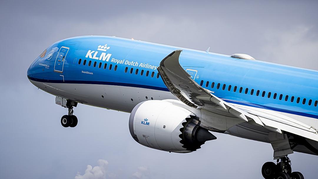 KLM Apologizes to Paralympian Denied Aisle Chair Mid-Flight