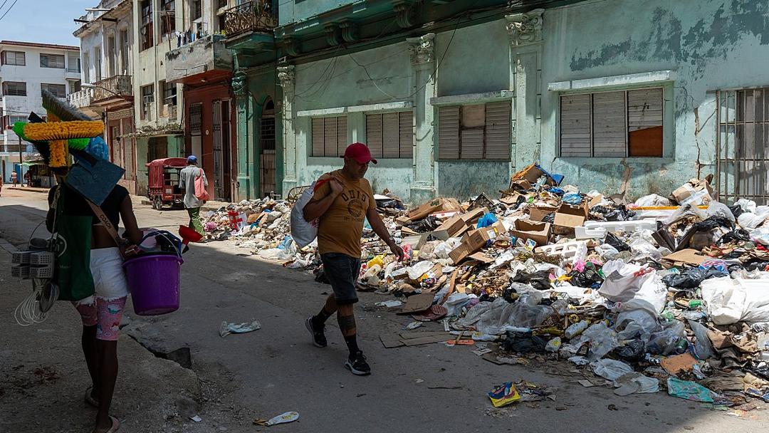 Cuba Approves 176 Market Reforms Amid Crisis