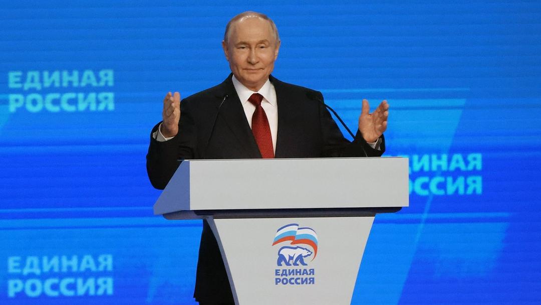 Putin Acknowledges Fuel Shortages, Vows to Press On With War Aims