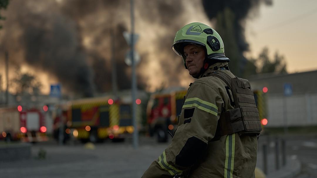 At Least 17 Killed in Kyiv, Russia and Ukraine Continue to Exchange Strikes