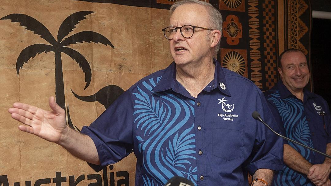 Albanese Apologizes for Kylie Minogue Podcast Remarks