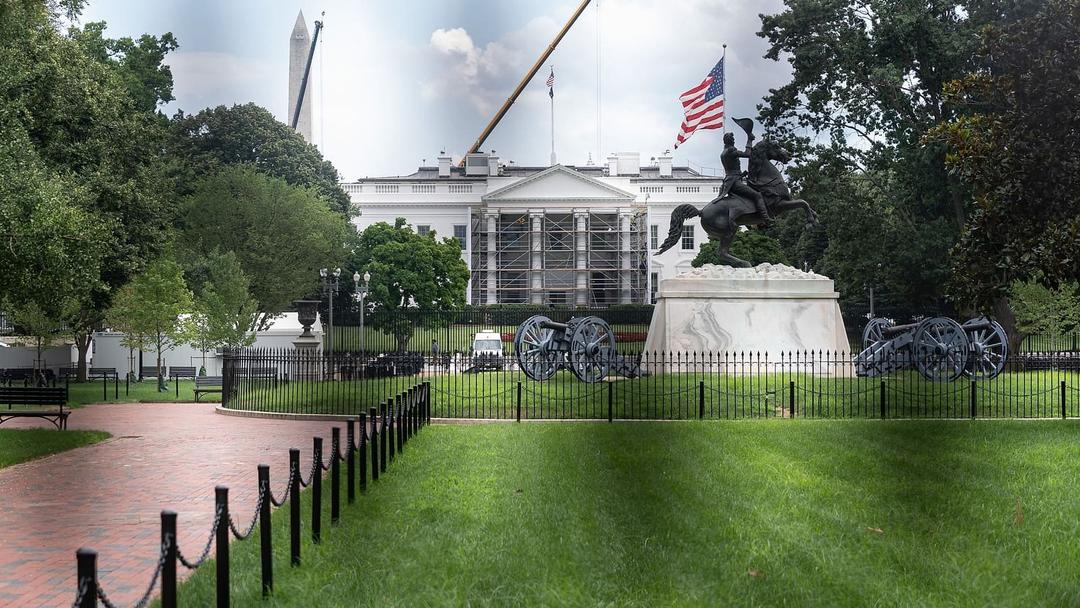 White House Considering Permanent Fencing on Pennsylvania Ave