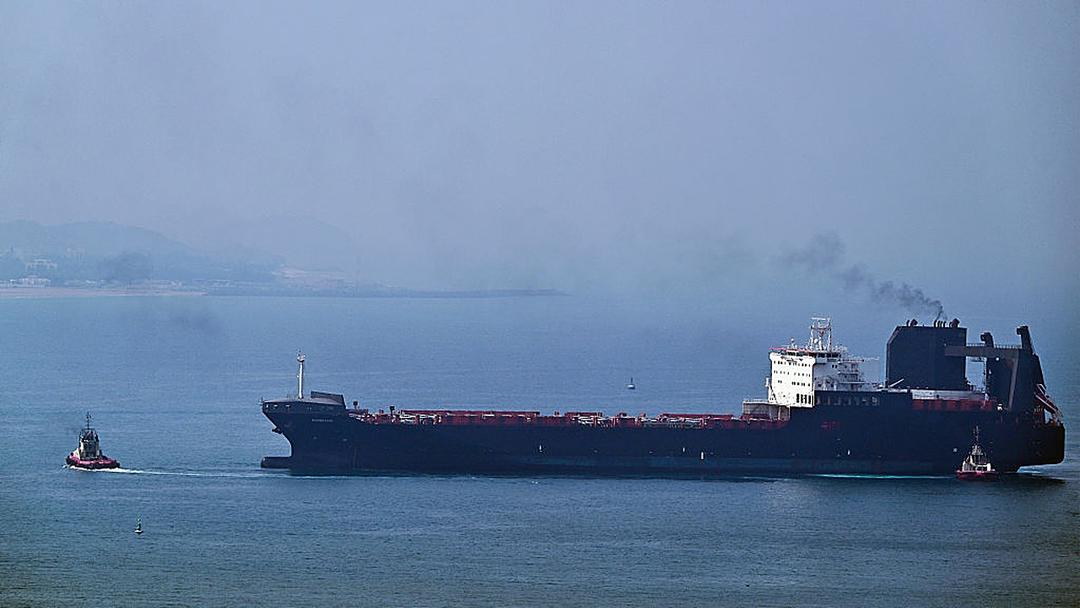 Trump Adjusts Hormuz Stance Amid New Strikes