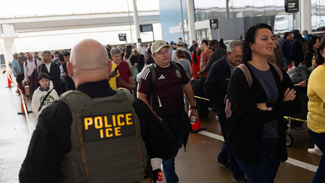 Trump Ends Halt on ICE Traffic Stops