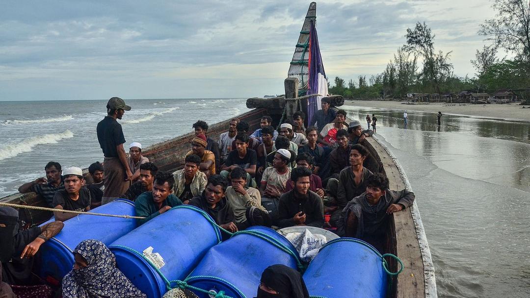 Over 500 Rohingya Feared Dead After Two Boats Capsize