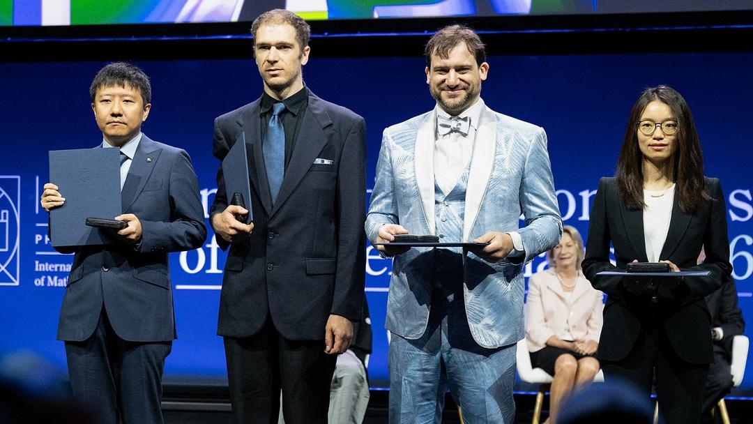 Chinese Mathematicians Win Fields Medal in Historic First