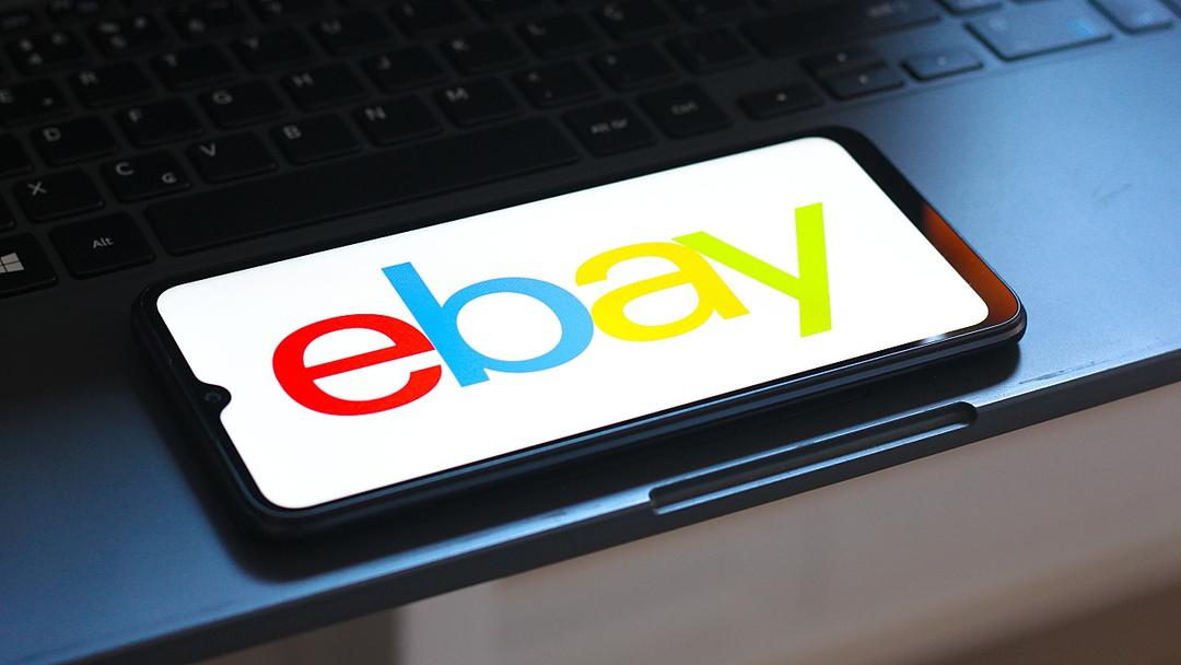 Ebay, Ex-Execs to Pay Couple $55.7 Million For Cockroach Delivery