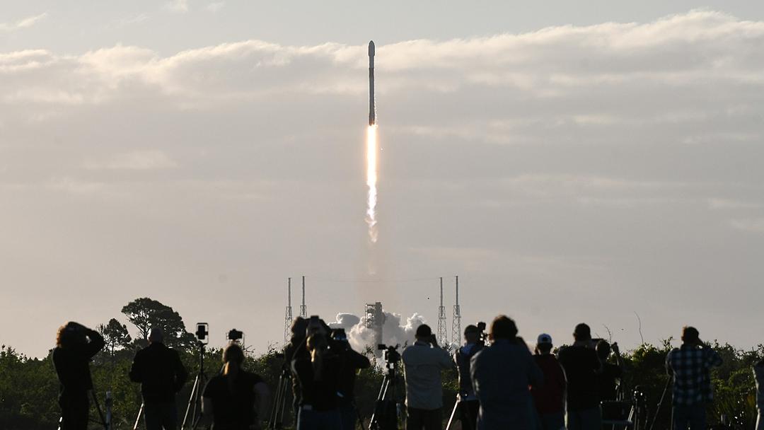 US Space Force Awards SpaceX $1.6 Billion Falcon 9 Launch Contract