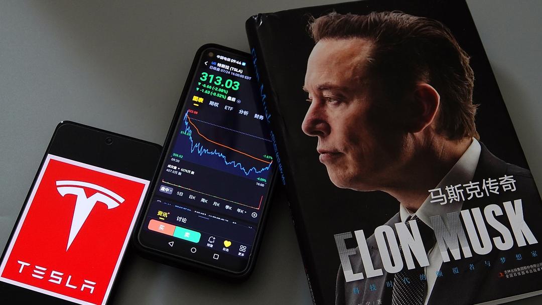 Musk Denies Tesla-SpaceX Merger, China Split Report