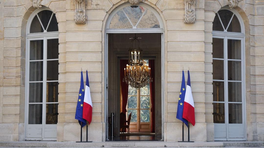 France: Paris Prosecutor Investigates Prime Minister's Services After Suicides