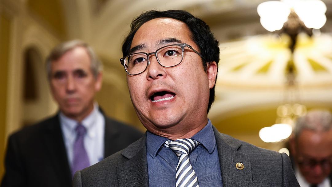 Senators Propose Age Verification for All Computer and Phone Operating Systems