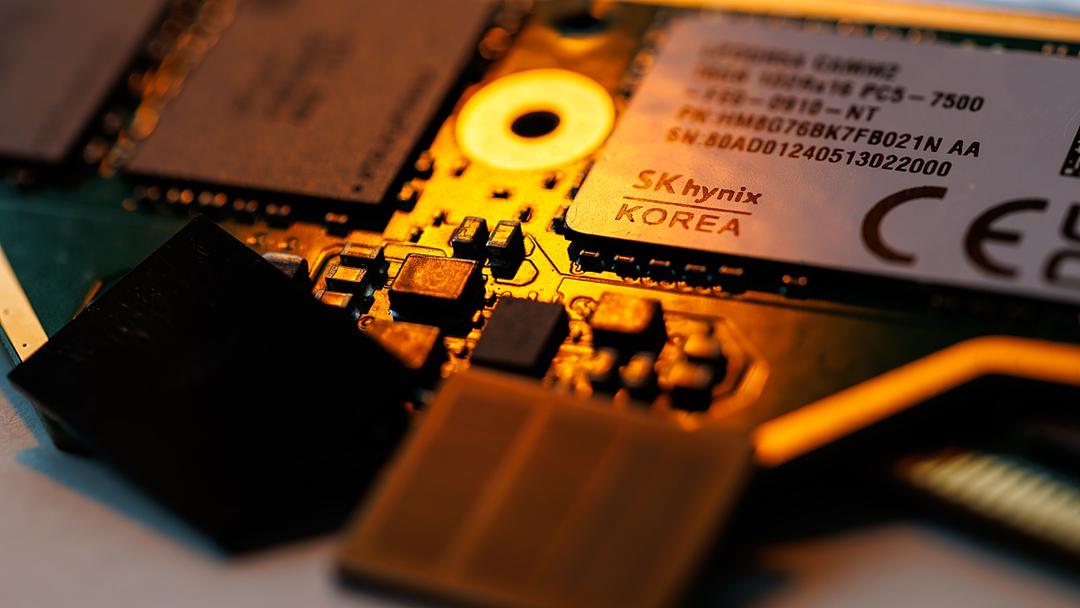 Report: Samsung, SK Hynix Test Chinese Chip Gear Amid US Curbs