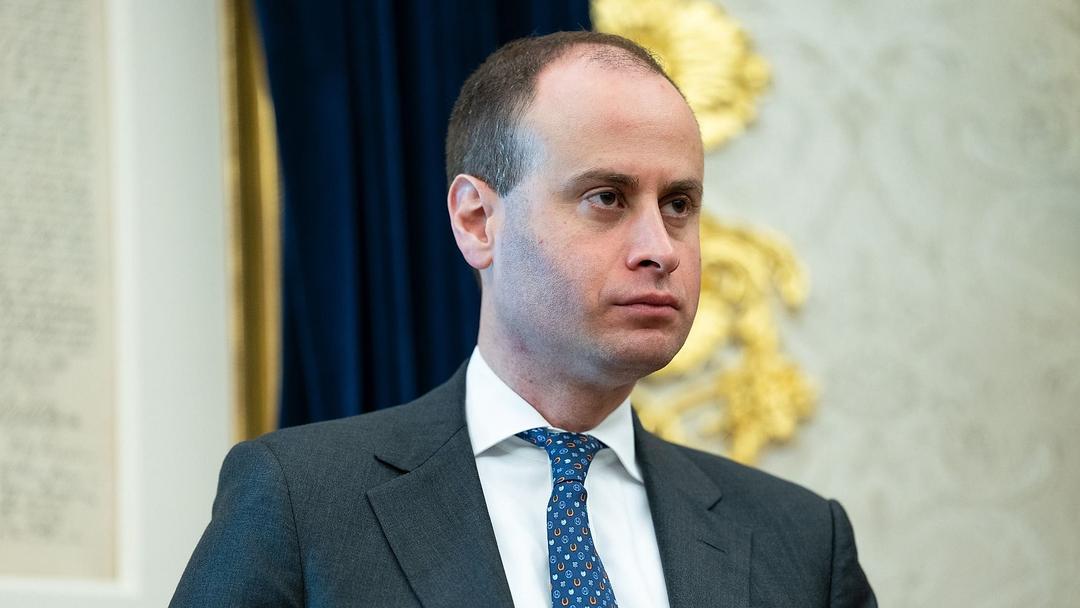 Trump Names Scharf as New White House Counsel