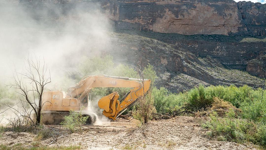 CBP Pauses Big Bend Park Border Construction