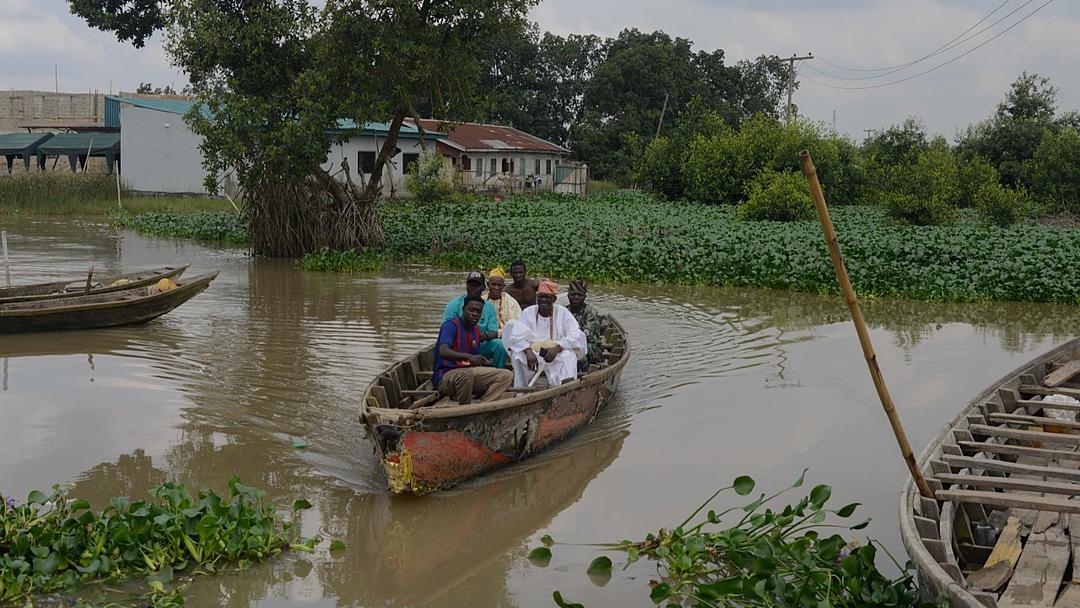 Nigeria Boat Capsize Kills at Least 52