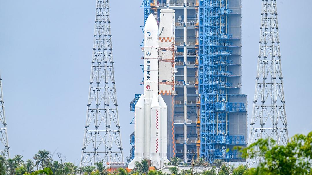 China's Chang'e-7 Moon Mission Delayed by Storm
