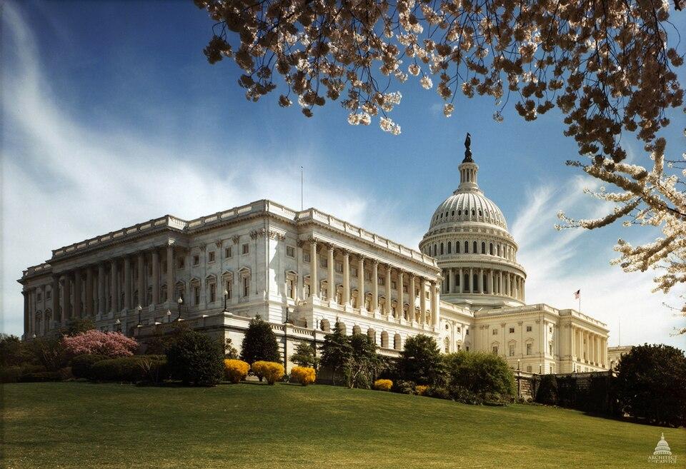 US: Republicans Delay Vote on Extension of Controversial Surveillance Powers