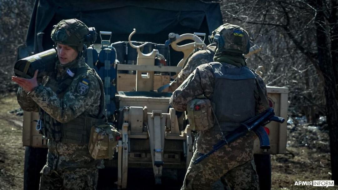 Ukrainian Troops Build-Up Near Dnipro River