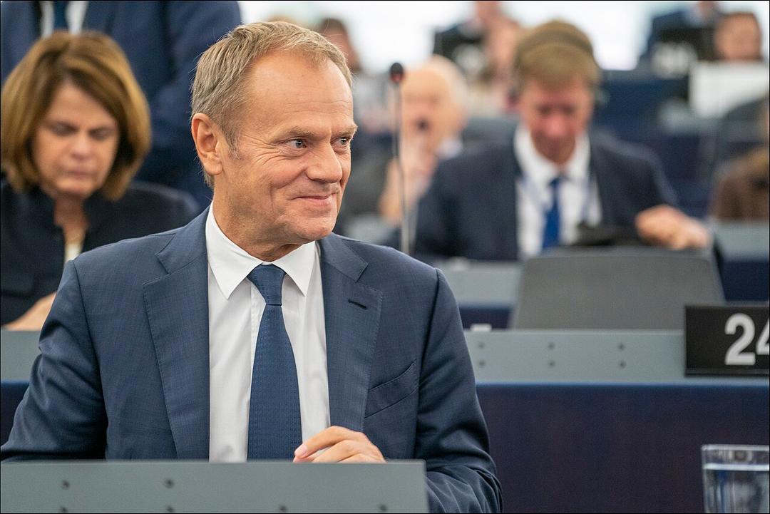 Poland's Election: Donald Tusk Appeals to Female Voters