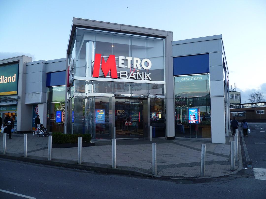 UK: Metro Bank Reaches Rescue Deal to Boost Finances