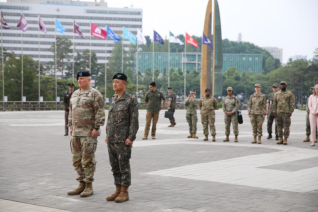South Korea: 17 US Soldiers Detained for Drug Trafficking