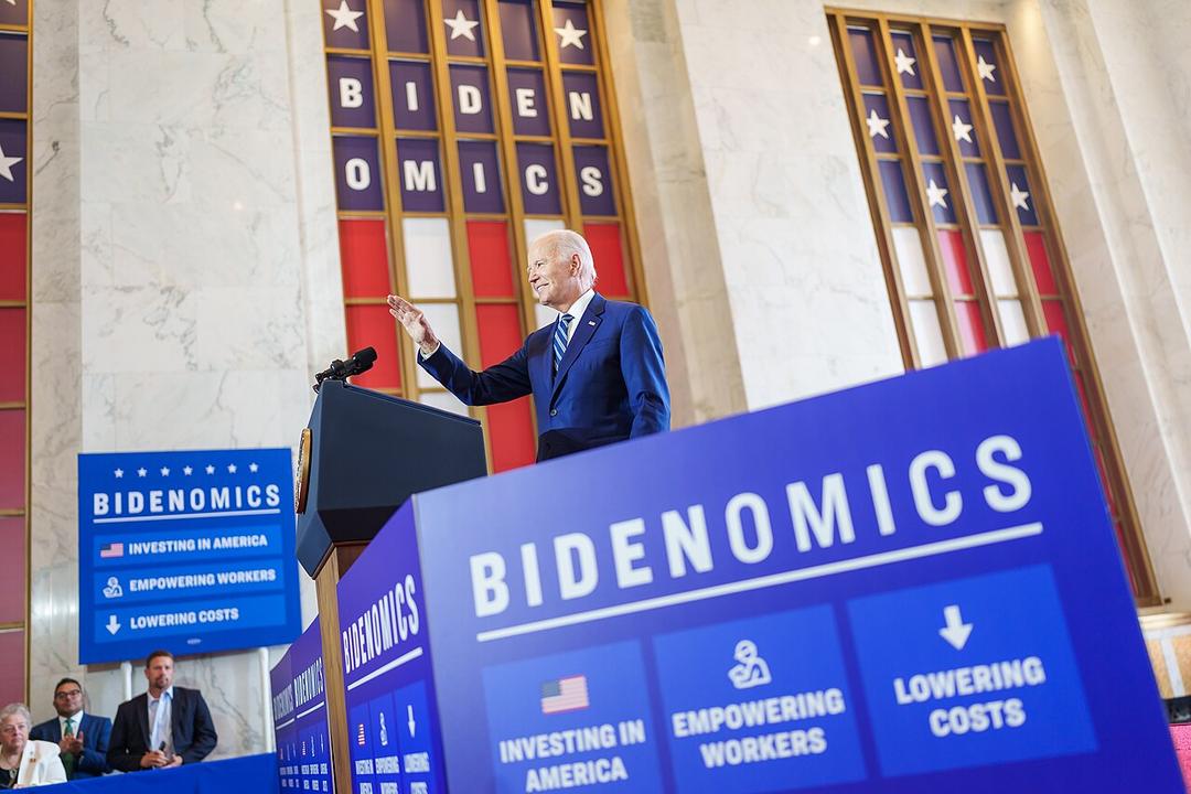 Biden Criticizes 'MAGAnomics' as Govt Shutdown Looms