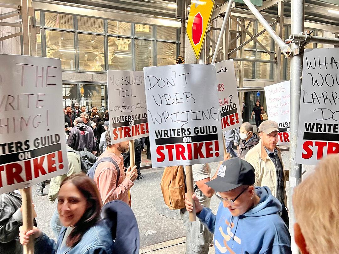 Hollywood Strikers Accuse NBCUniversal of Blocking Picket Area