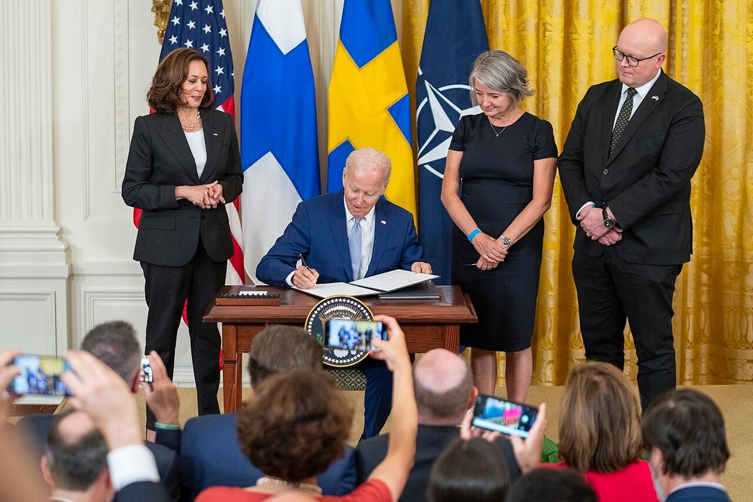 Biden Voices Support for Sweden's NATO Bid Ahead of Key Summit