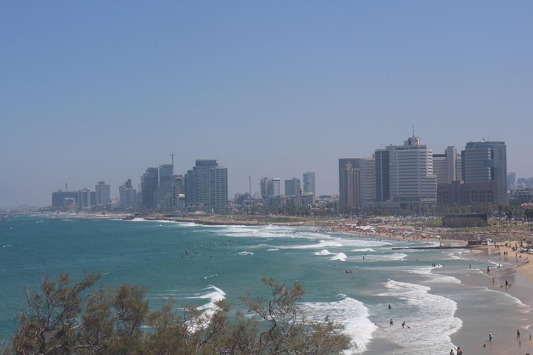 Palestinian Car-Ramming and Stabbing Attack Injures 8 in Tel Aviv