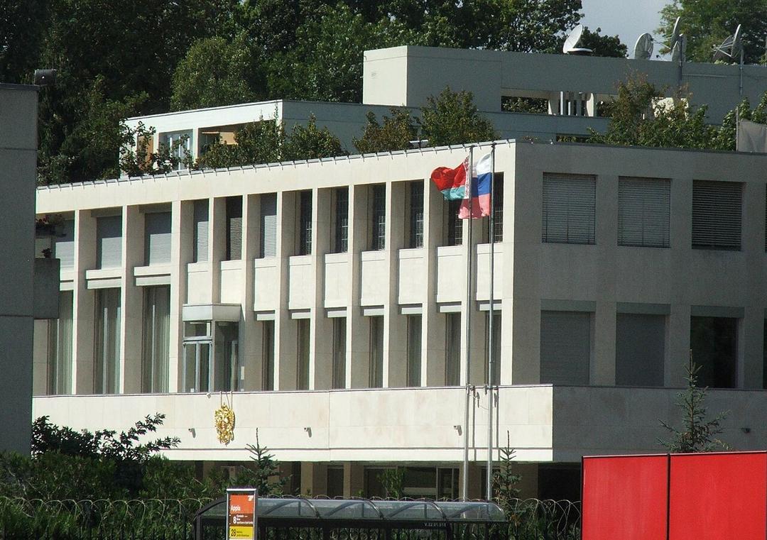 Switzerland Says It's a 'Hotbed' for Russian, Chinese Spies