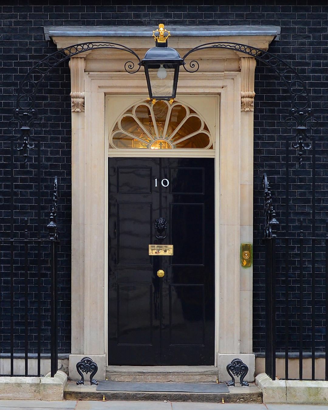 Report: UK Govt's Secret Unit Stifled COVID Policy Dissent