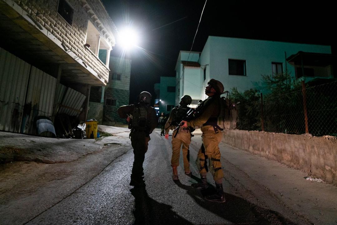 Palestine: Israel Raids into Ramallah Injure 35