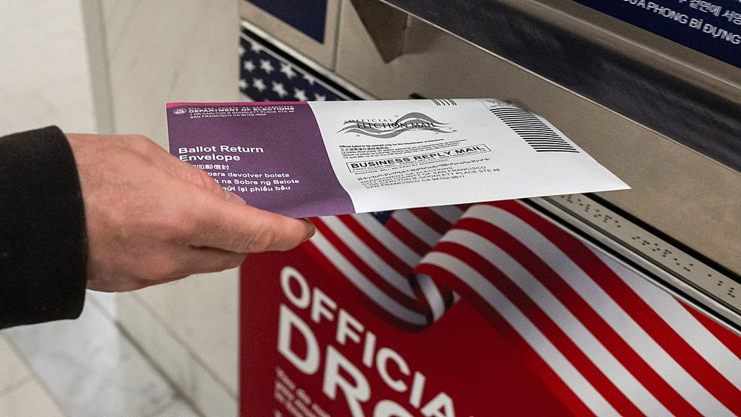Judge Suspends USPS Mail-In Voting Ban Before Midterms